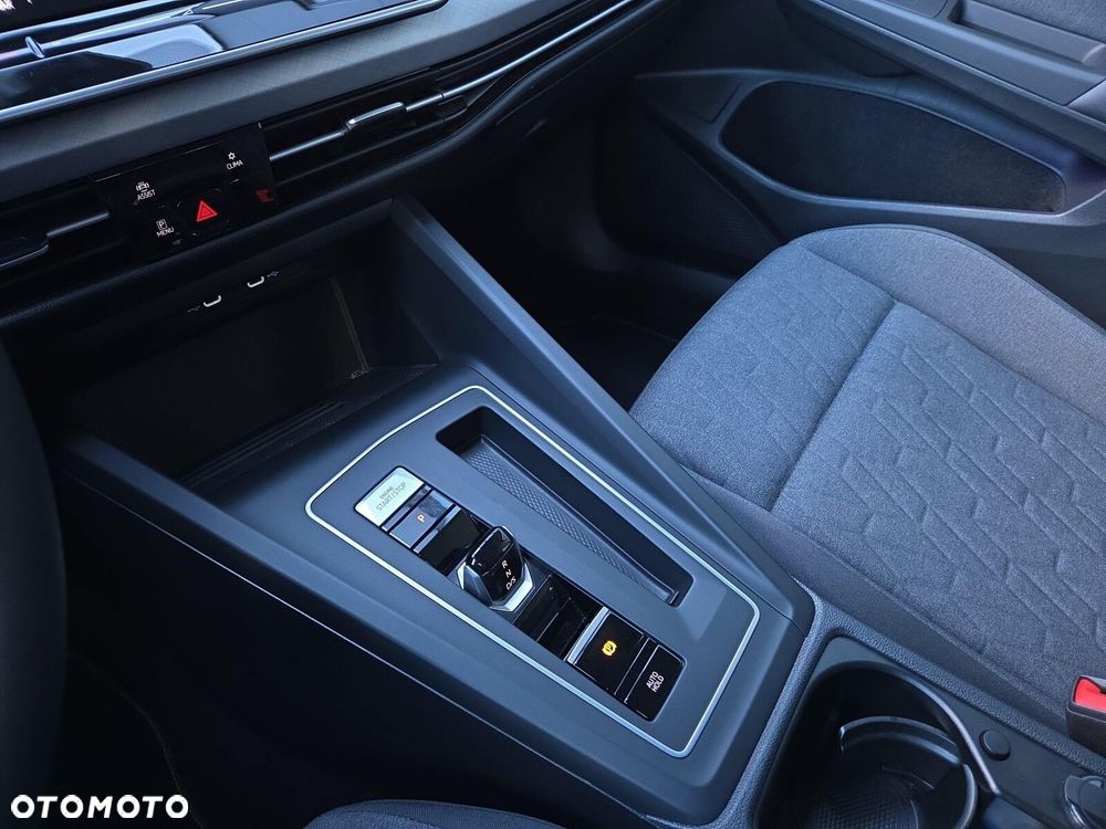 Volkswagen Golf Variant 2.0 TDI Life DSG - 13