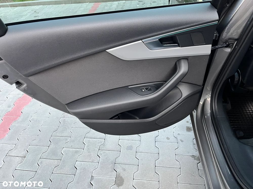 Audi A4 Avant - 28