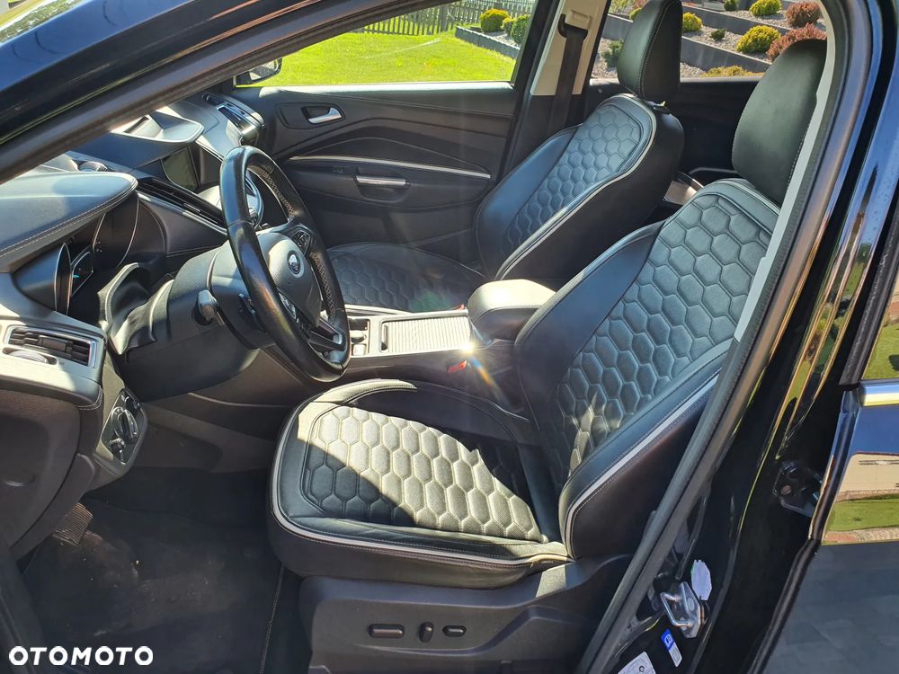 Ford Kuga 2.0 TDCi 4x4 Vignale - 23