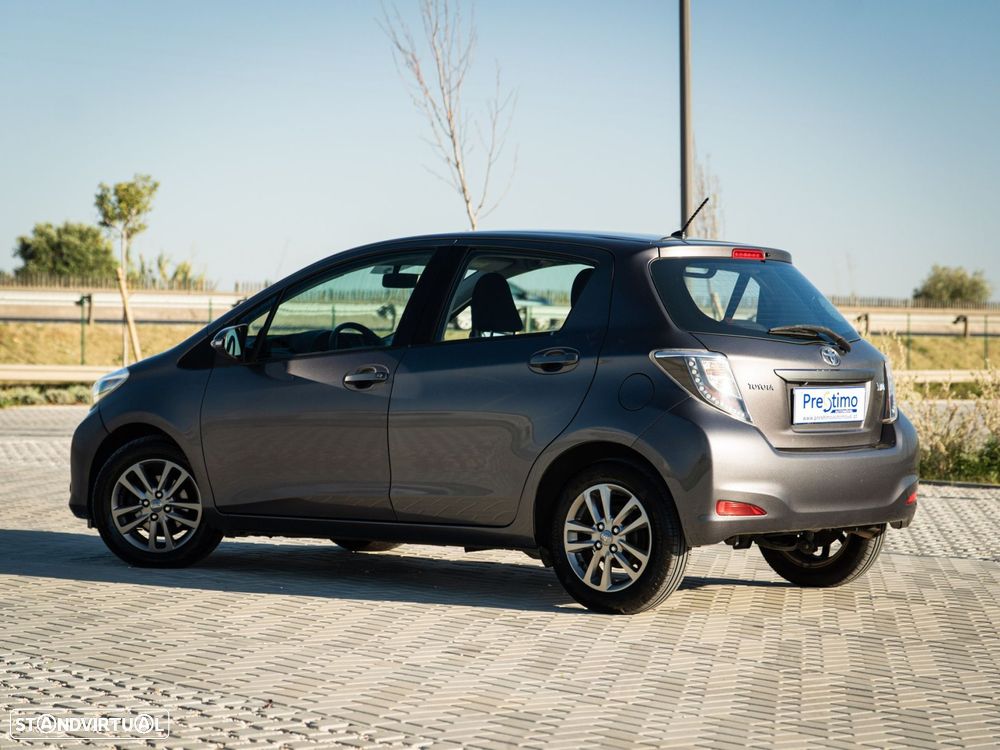 Toyota Yaris 1.33 VVT-i Comfort+P.Style - 7