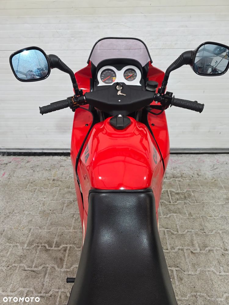 Cagiva Alazzurra - 28