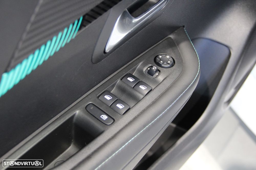 Peugeot e-208 50 kWh Allure - 6