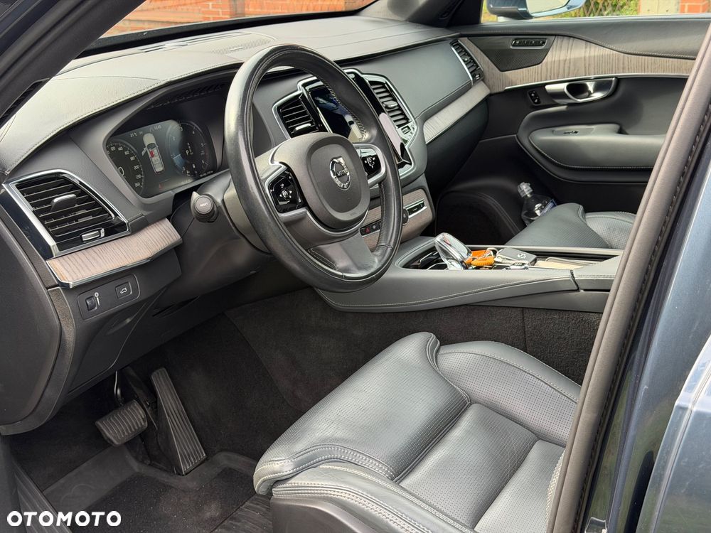 Volvo XC 90 B5 D AWD Inscription - 11