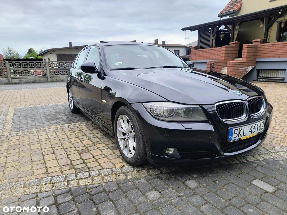 BMW Seria 3 318i Edition Exclusive - 7