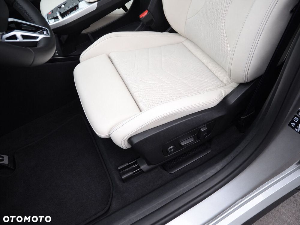 BMW X1 - 36