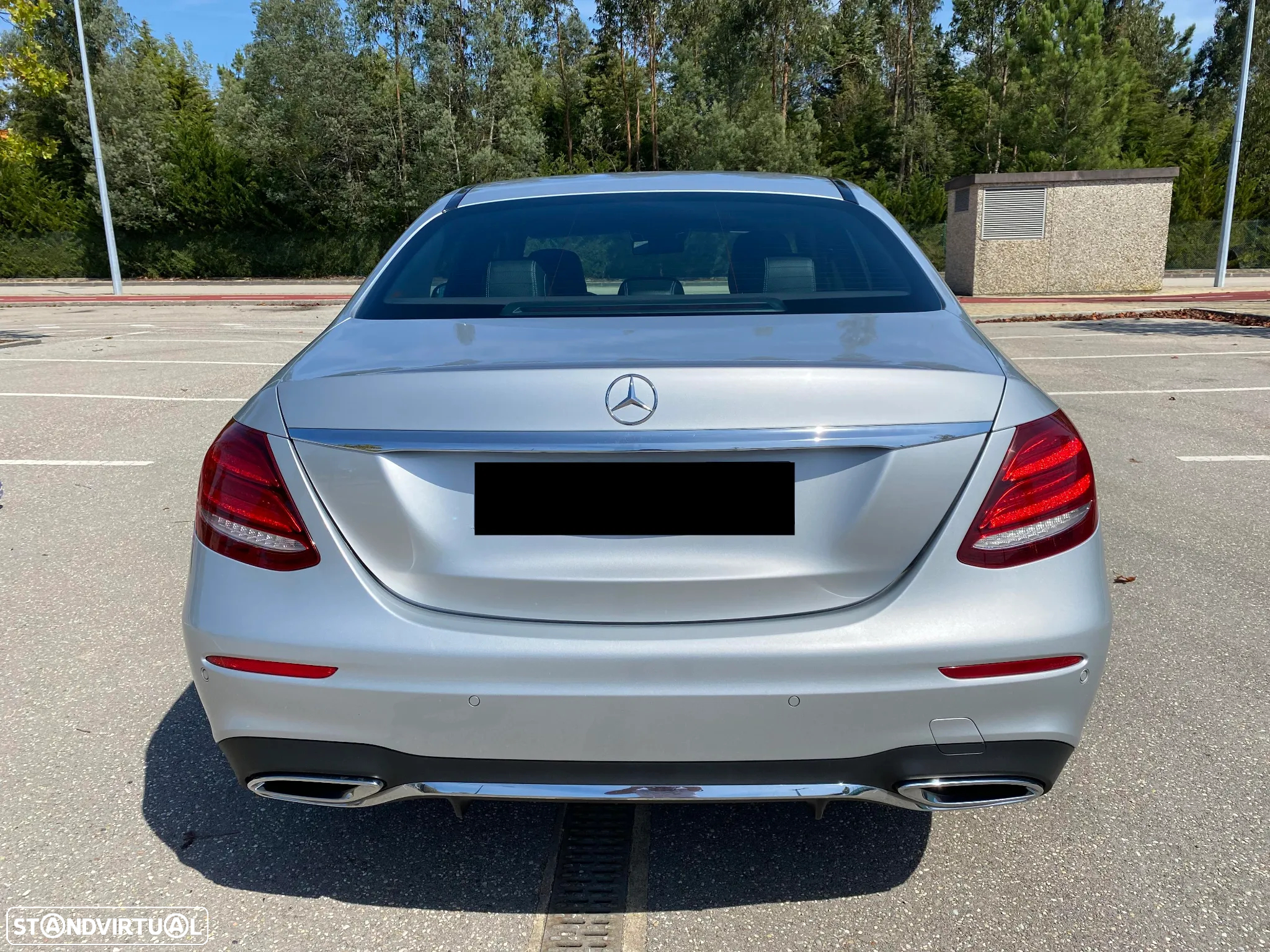 Mercedes-Benz E 220 d AMG Line - 8