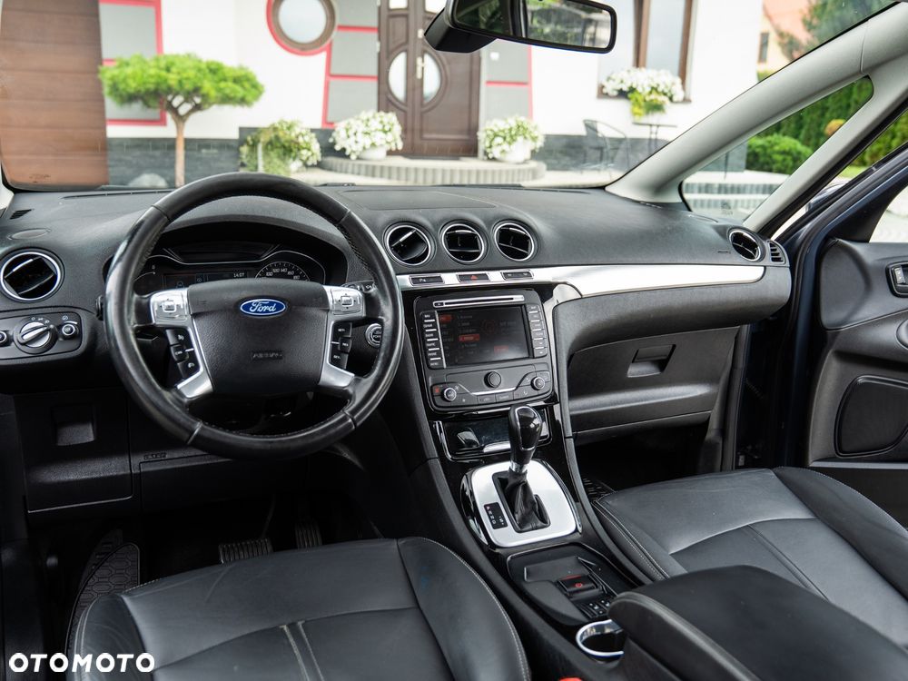 Ford S-Max 2.0 TDCi Titanium - 28