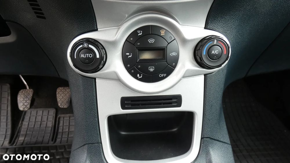 Ford Fiesta 1.25 Trend - 18