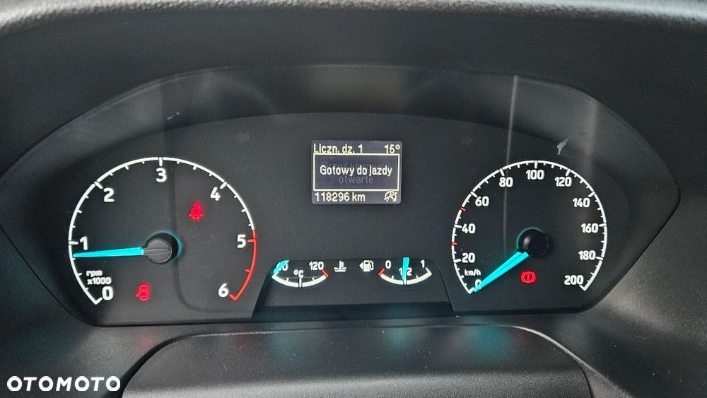 Ford Custom 2,0 TDCI - 21