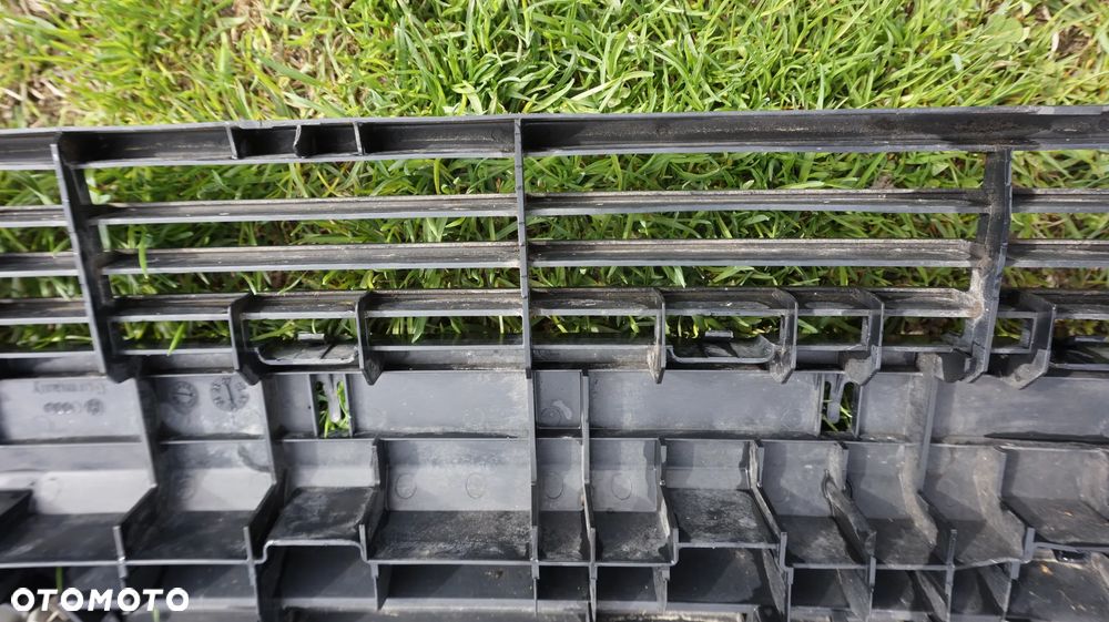 Volkswagen Transporter T4 2.5TDI grill atrapa chlodnicy - 4
