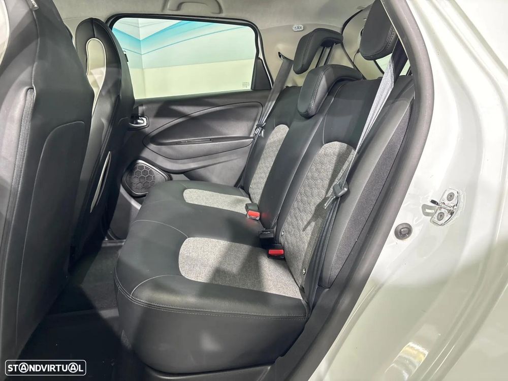 Renault Zoe - 11