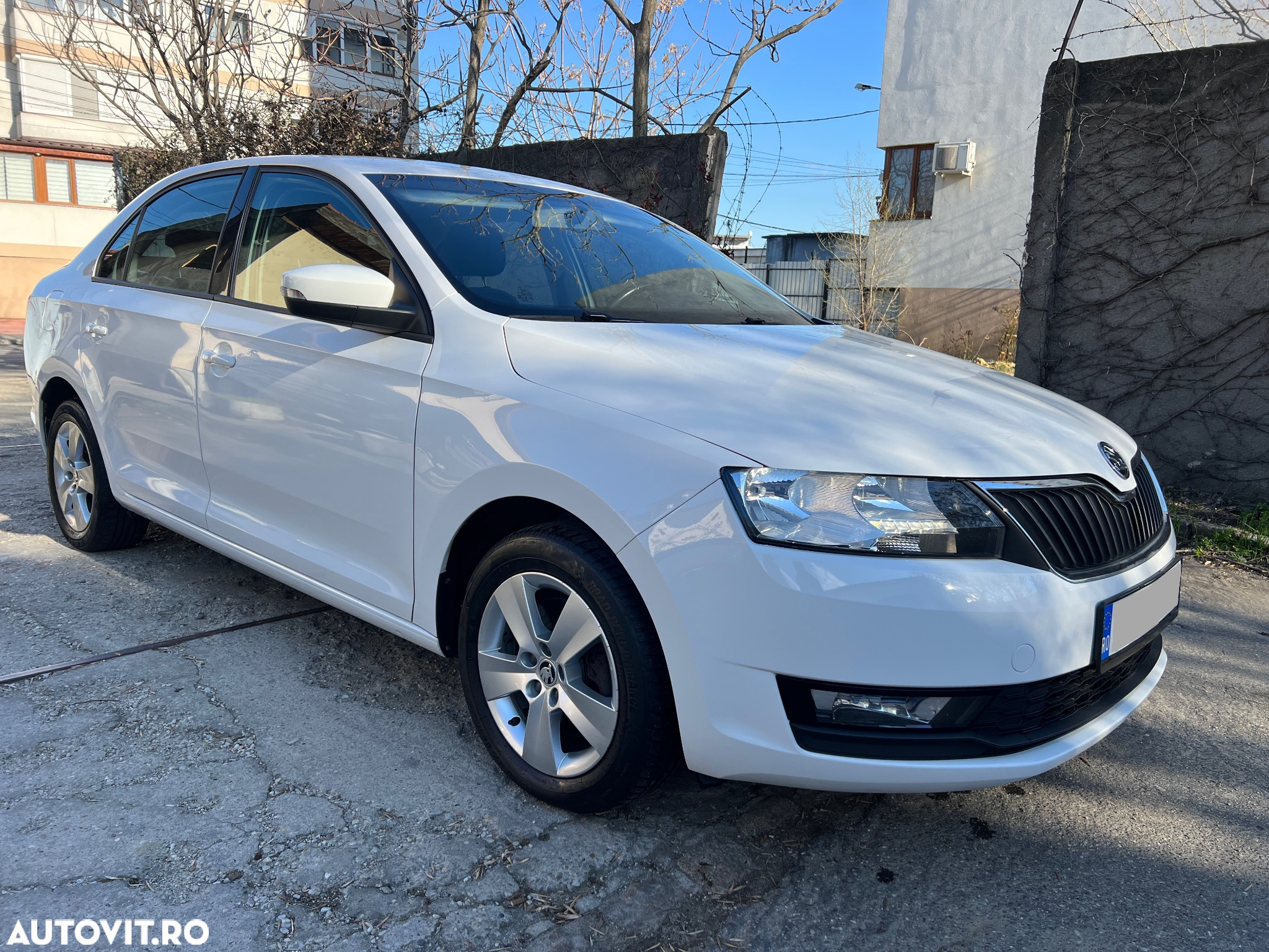 Skoda RAPID 1.0 TSI Style - 10