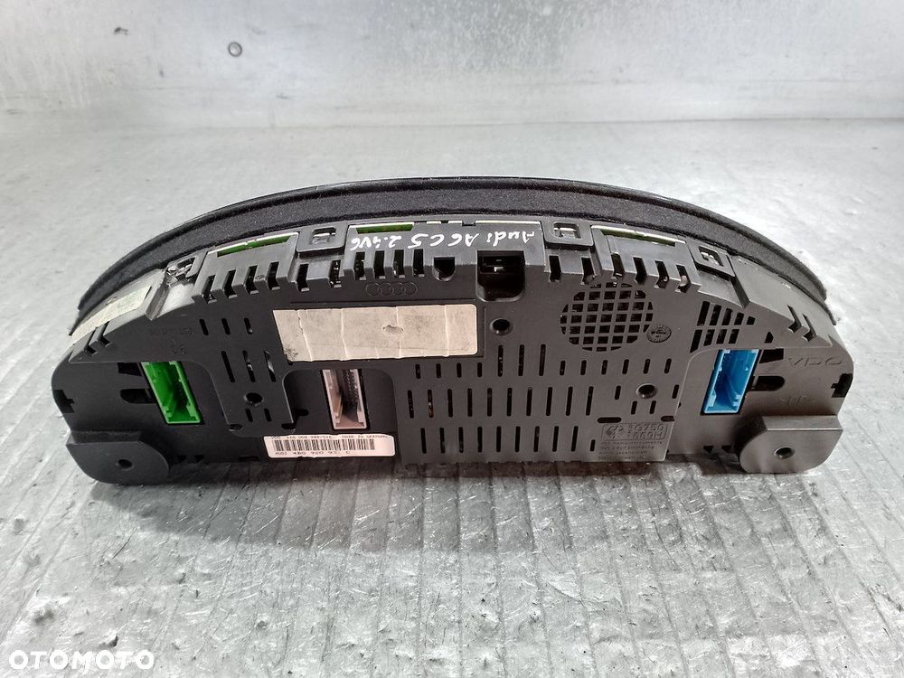 LICZNIK AUDI A6 C5 4B0920931C 110.008.948/016 2.4 - 6