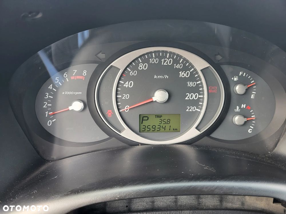 Hyundai Tucson 2.7 GLS - 23