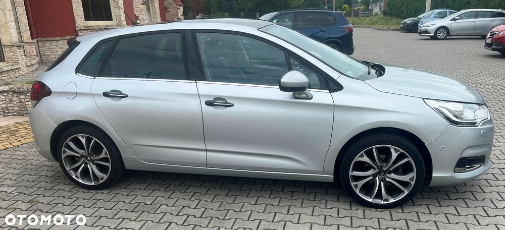 Citroën C4 PureTech 130 Stop & Start EAT6 Selection - 9