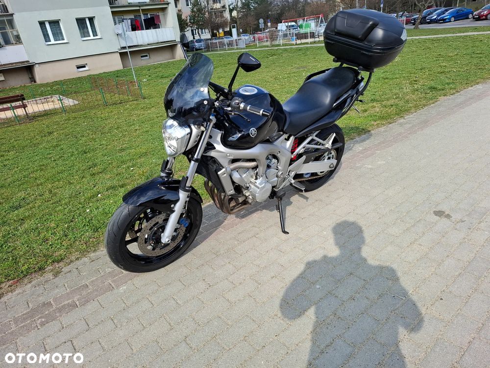 Yamaha FZ6 - 7