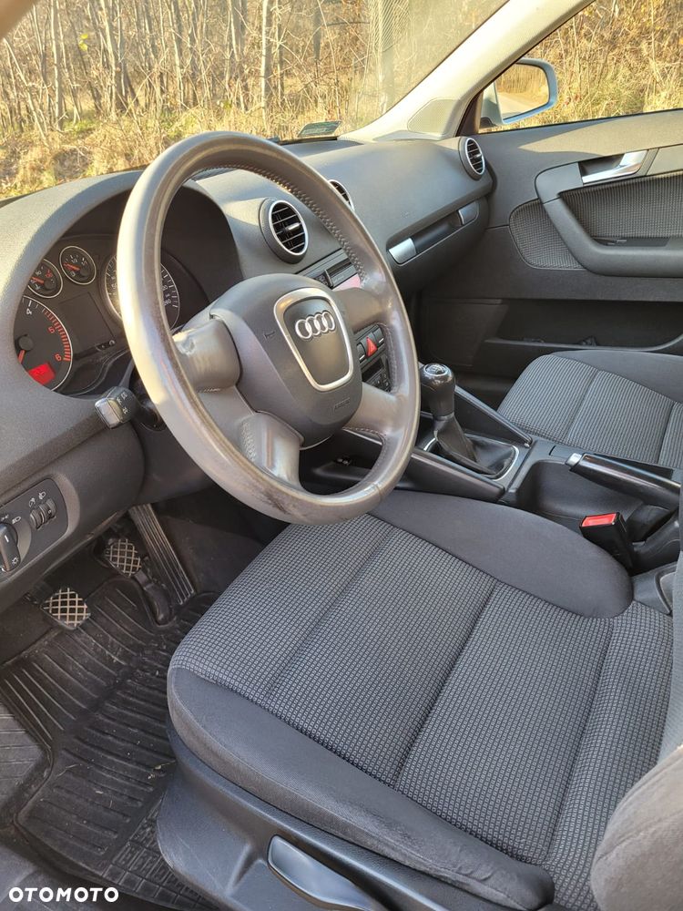 Audi A3 Sportback 1.9 TDI Ambition - 8