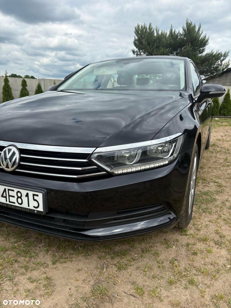 Volkswagen Passat 1.4 TSI BMT Trendline - 11