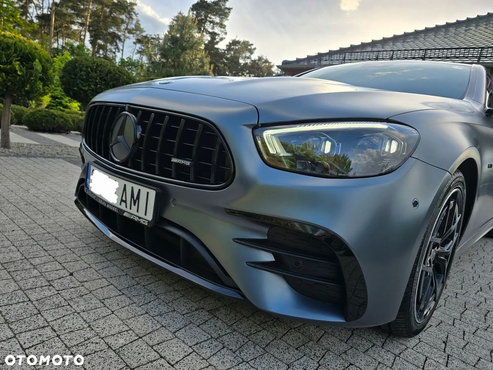 Mercedes-Benz Klasa E 300 de AMG - 31