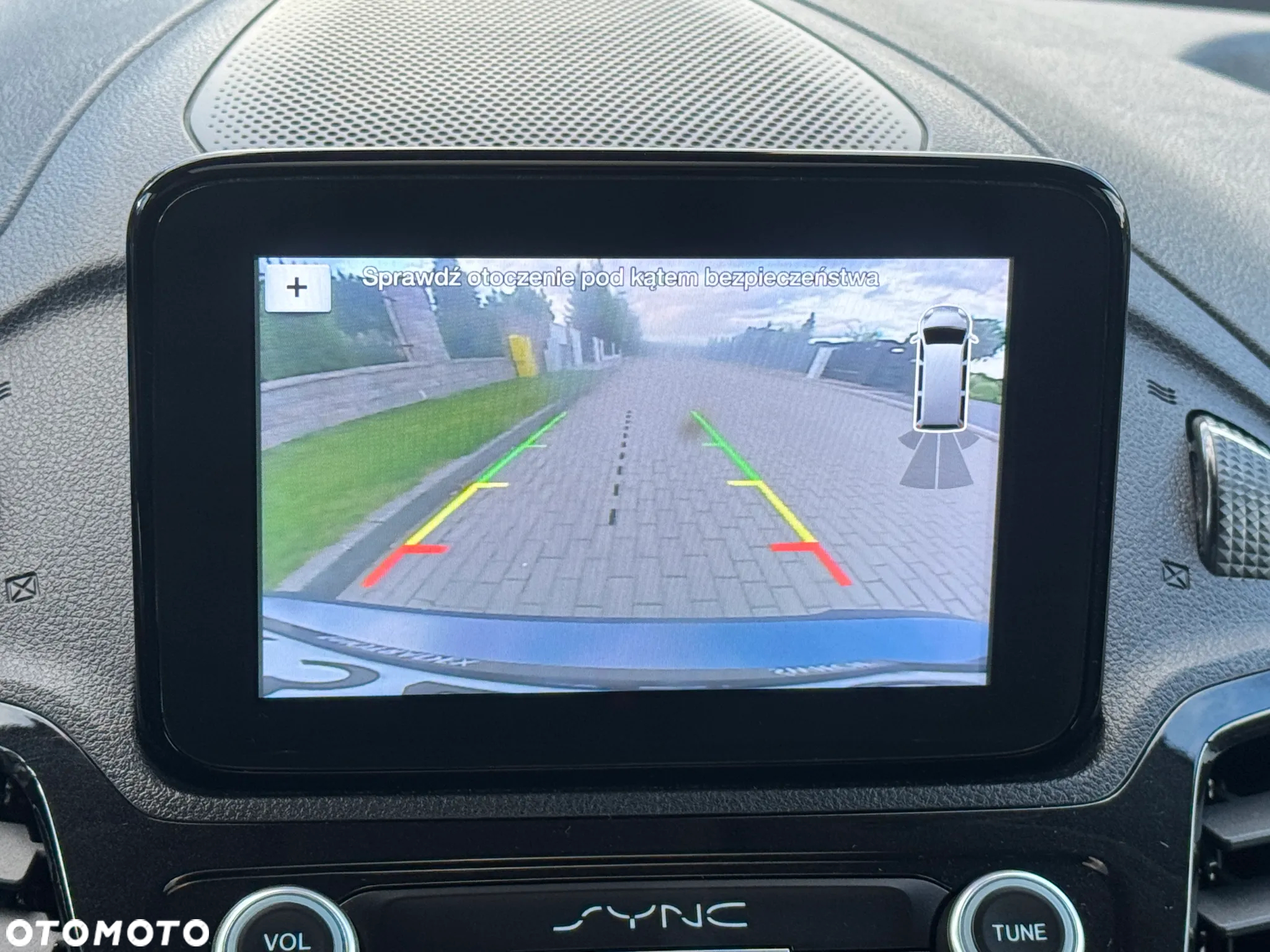 Ford Tourneo Connect 1.5 EcoBlue Start-Stop Titanium - 17