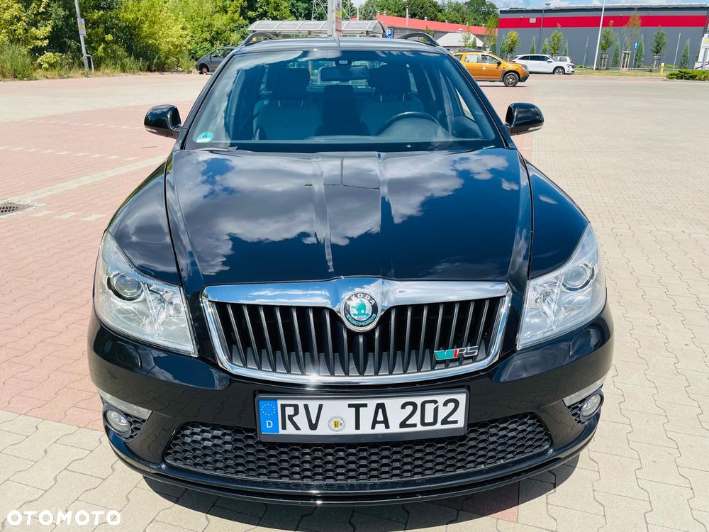 Skoda Octavia 2.0 TDI CR DPF RS - 8