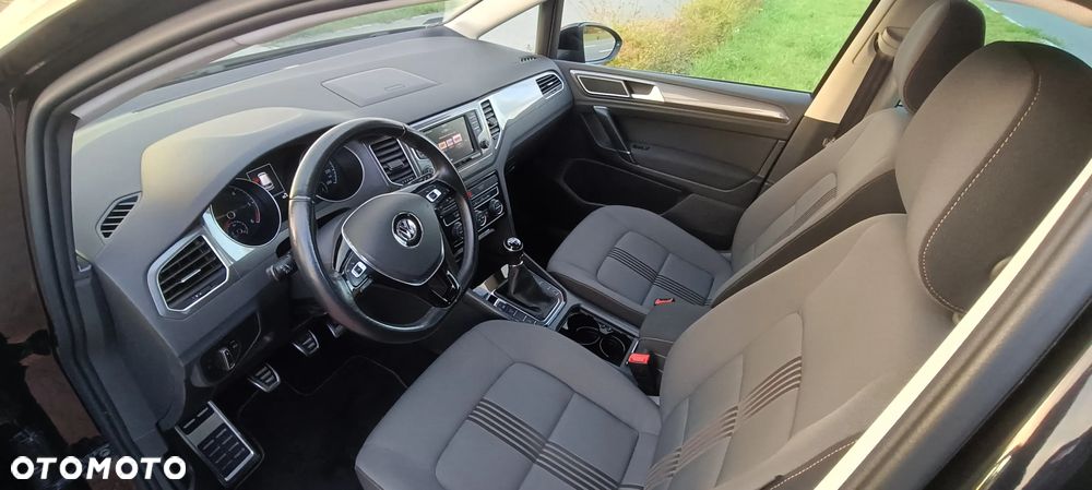Volkswagen Golf Sportsvan - 9