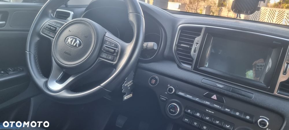 Kia Sportage 1.6 GDI L 2WD - 6