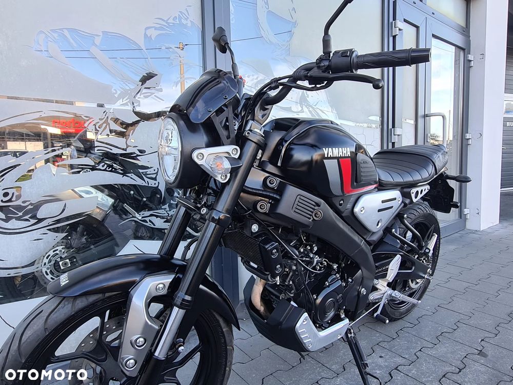 Yamaha XSR - 5