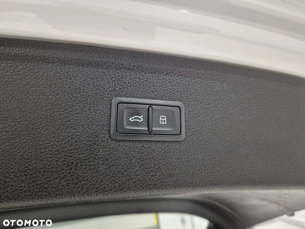 Audi Q5 40 TDI mHEV Quattro Advanced S tronic - 20