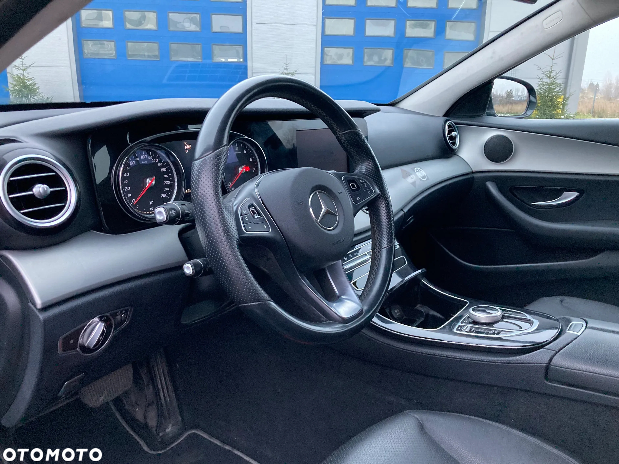 Mercedes-Benz Klasa E 200 T 9G-TRONIC Avantgarde - 11