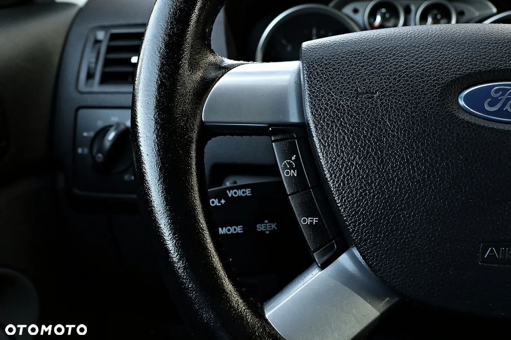 Ford Kuga 2.0 TDCi Trend - 25