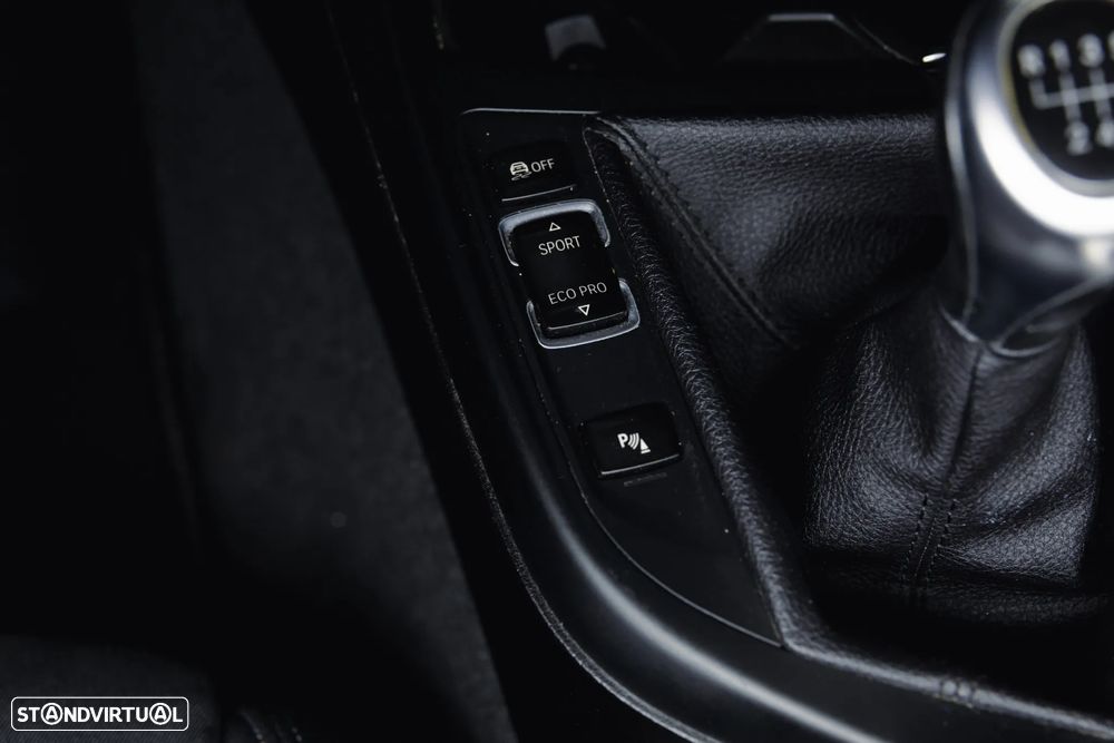 BMW 116 d Line Sport - 13