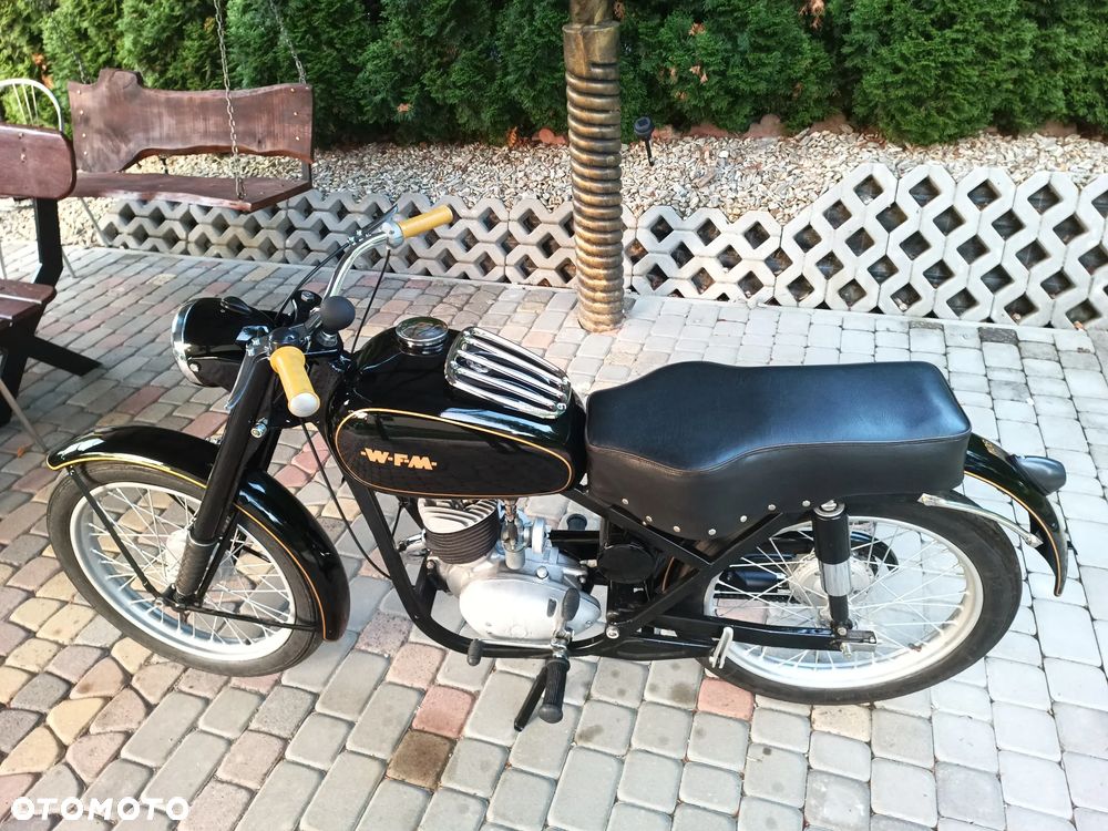 WFM M - 11