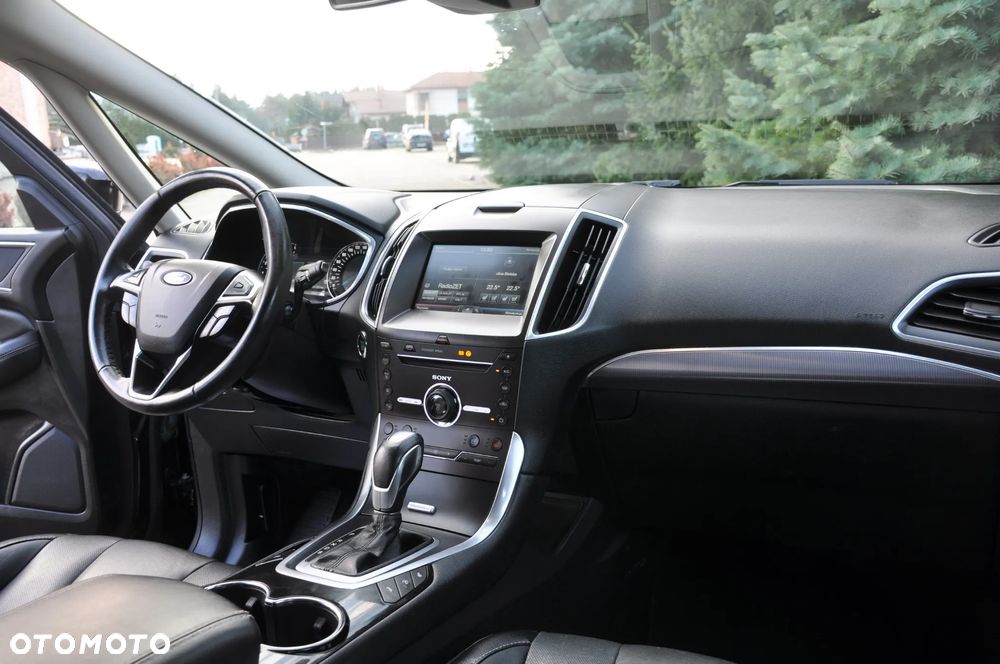 Ford S-Max 2.0 TDCi 4WD Titanium PowerShift - 28