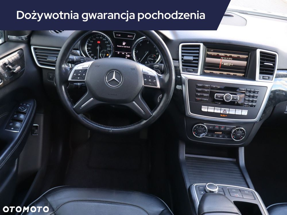 Mercedes-Benz ML - 9