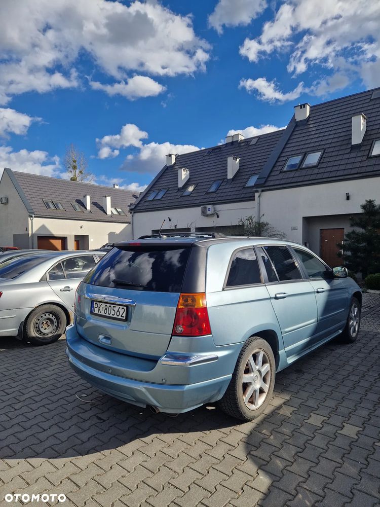 Chrysler Pacifica - 6