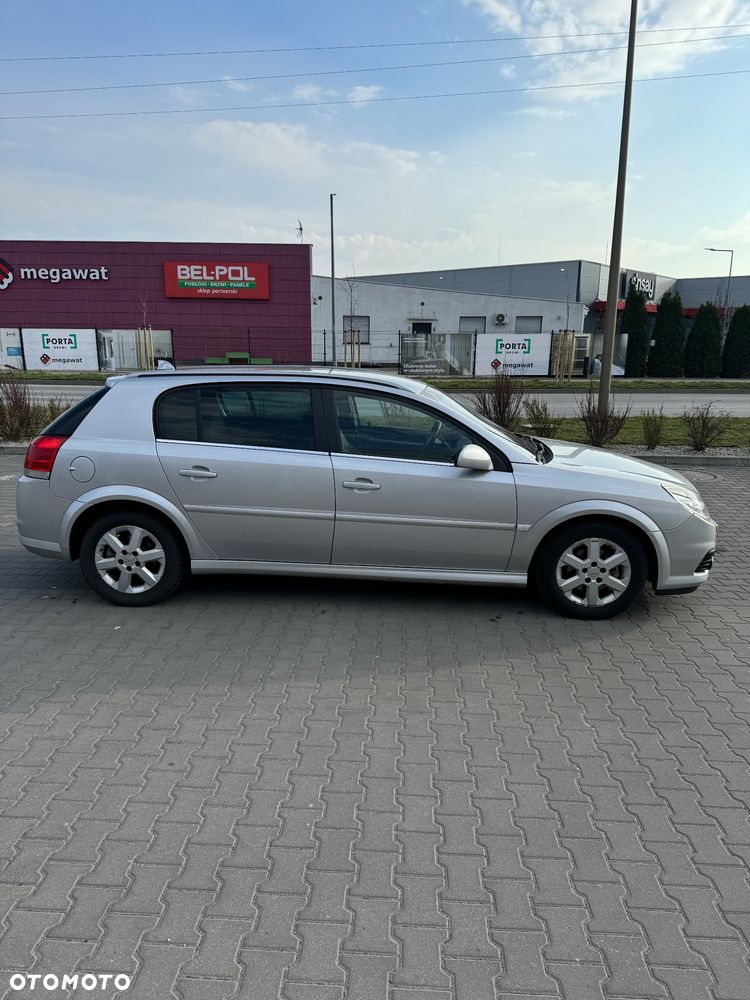 Opel Signum 1.9 CDTI - 4