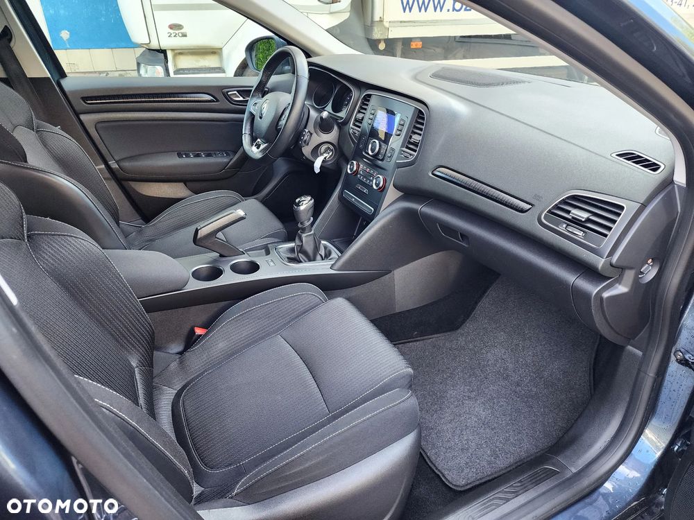 Renault Megane 1.6 SCe Limited - 18