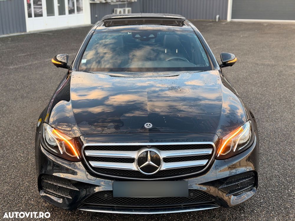 Mercedes-Benz E 220 d T 9G-TRONIC AMG Line - 2