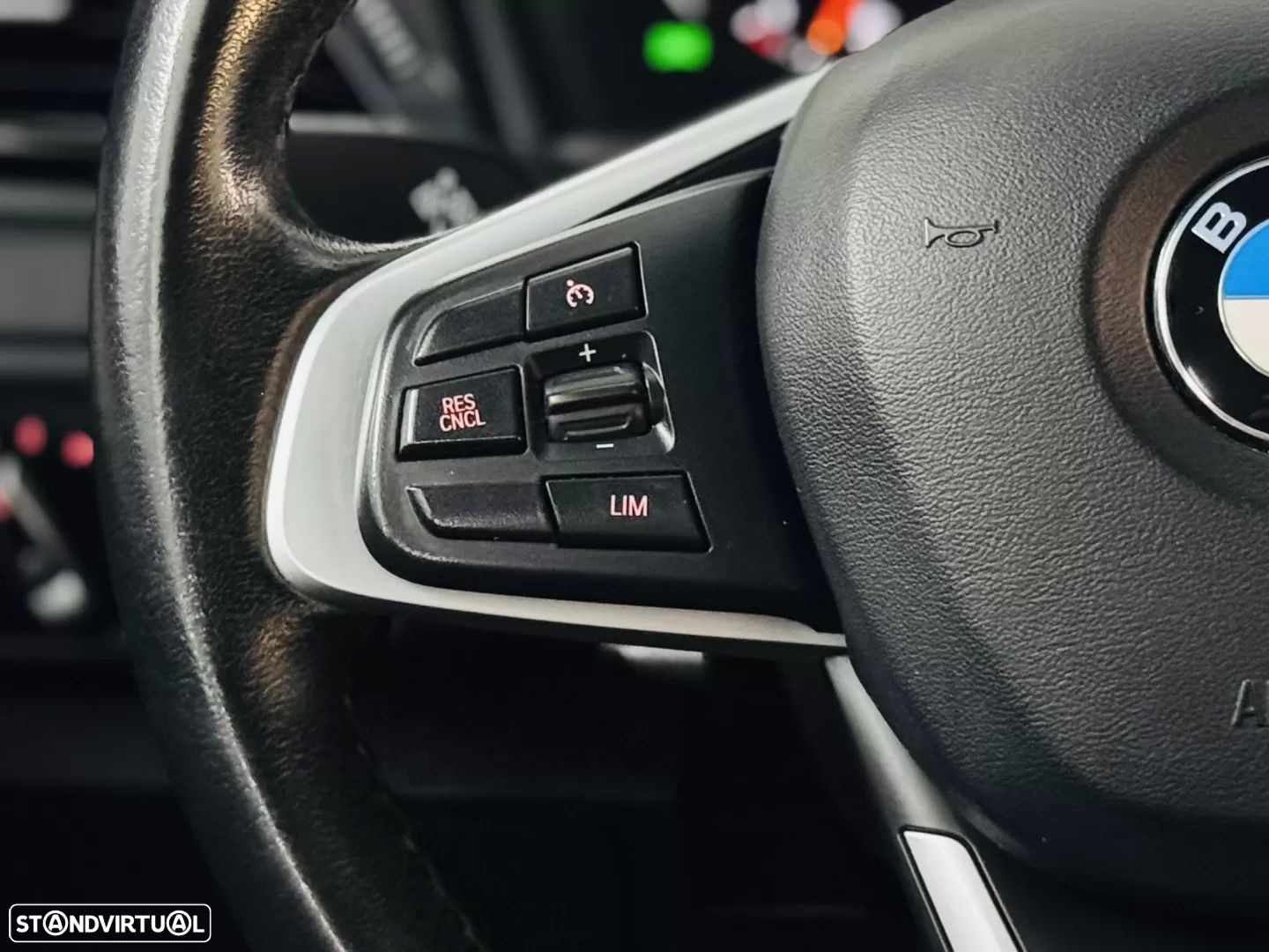 BMW 225xe Active Tourer Advantage - 31