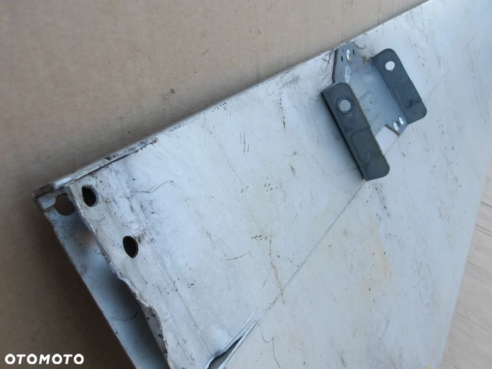 BURTA FORD TRANSIT MK8 - 35