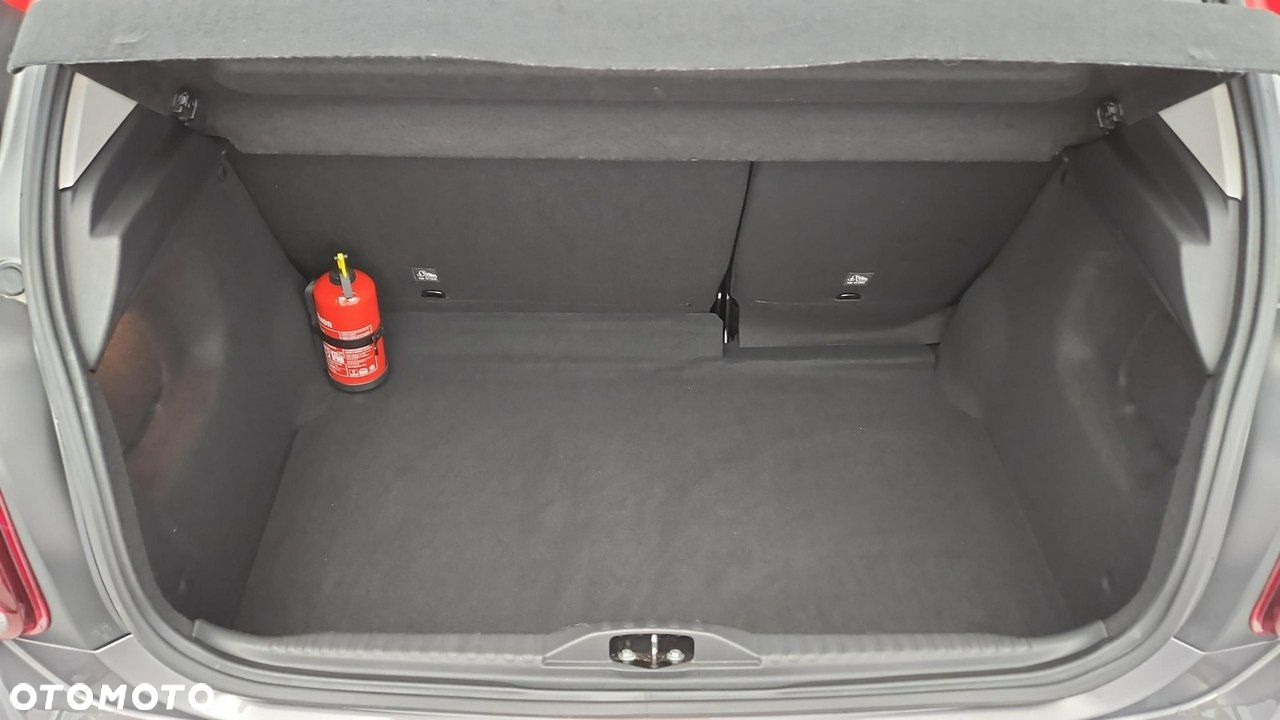 Citroën C3 1.2 PureTech Shine - 24