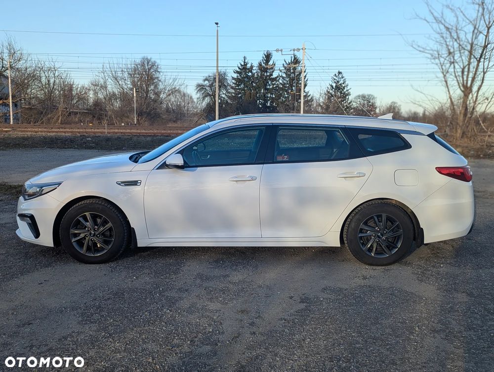 Kia Optima - 7