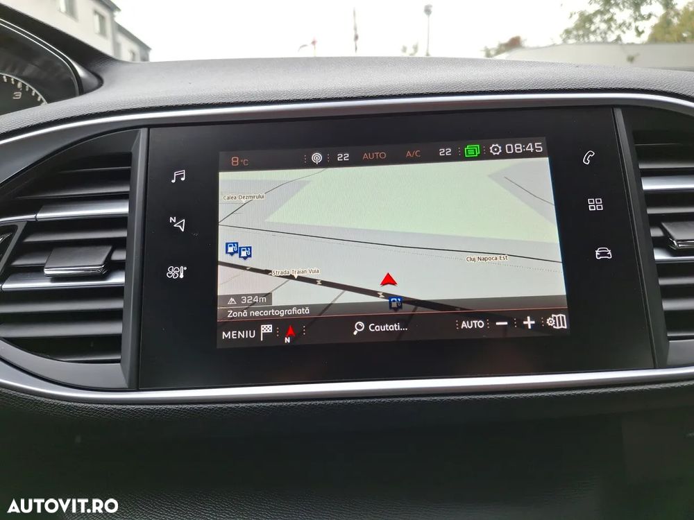 Peugeot 308 1.2 L PureTech Turbo S&S Active - 12