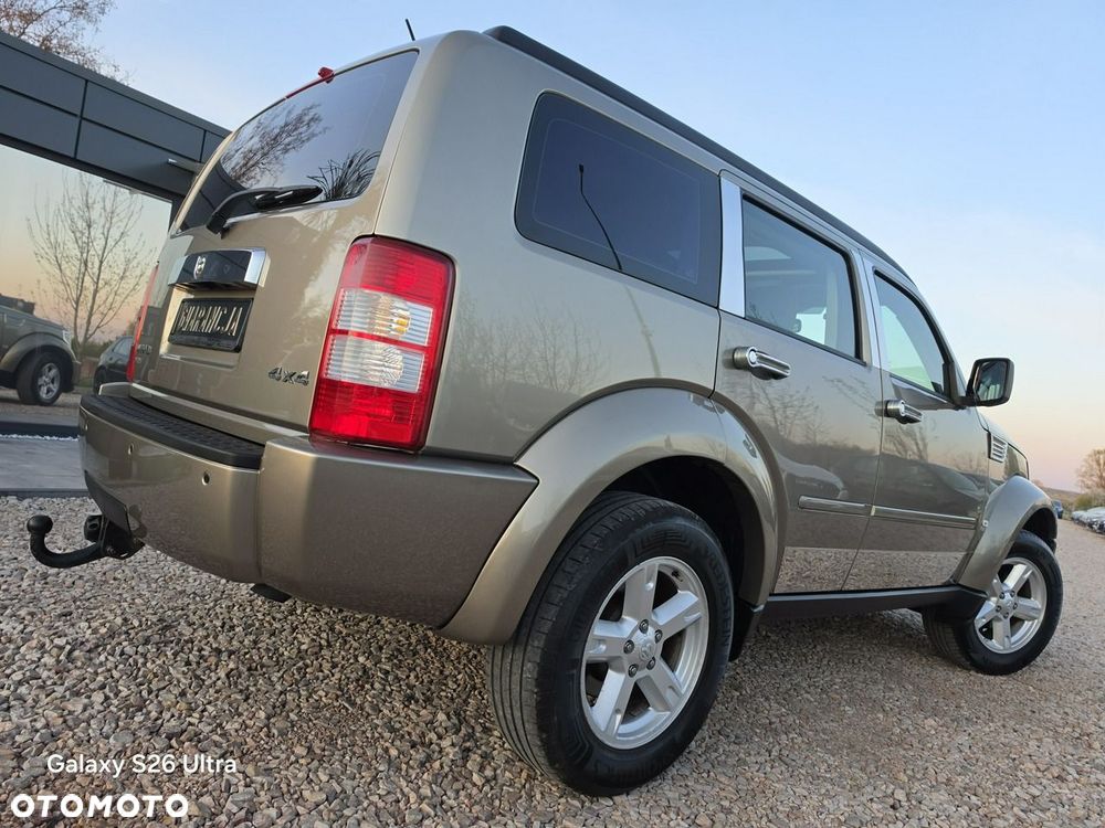 Dodge Nitro - 23