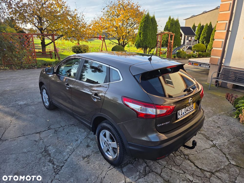 Nissan Qashqai 1.2 DIG-T Visia - 8
