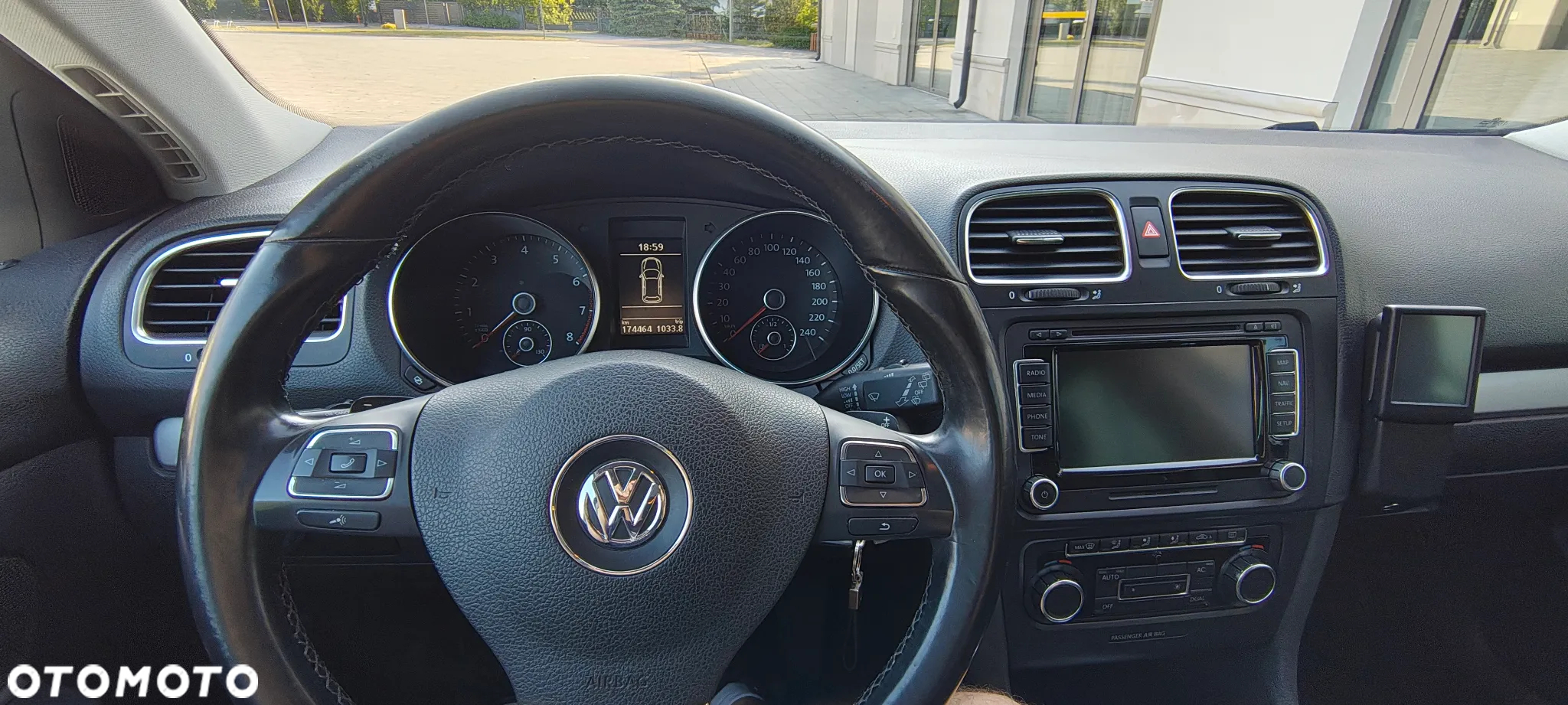 Volkswagen Golf 1.4 TSI DSG Highline - 31