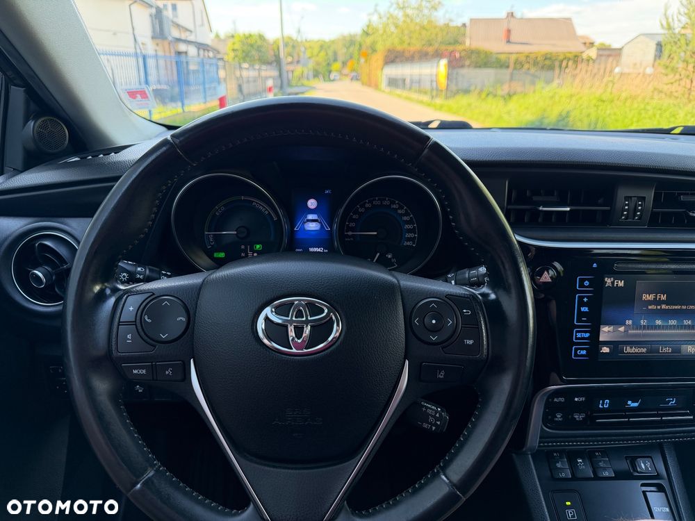 Toyota Auris - 31