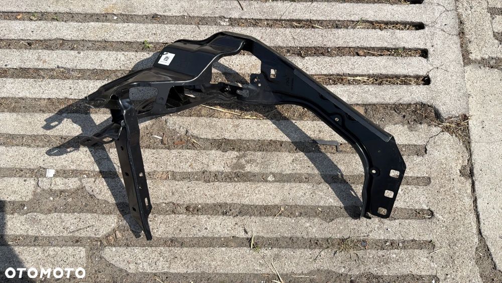 BMW U06 X1 U11 WZMOCNIENIE OKULAR LAMPY PRAWY 8737292 - 2