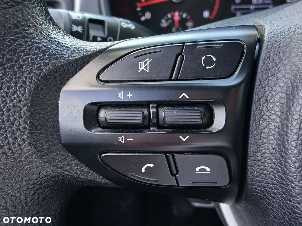 Kia Rio 1.2 M - 26